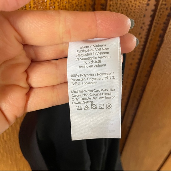 J. Crew Gwyneth Slip Skirt in Black Size Small EUC TTS - Picture 4 of 8